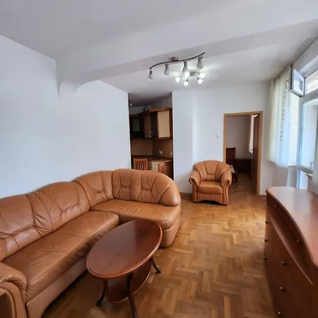 лукс лазур с безплатен паркинг *